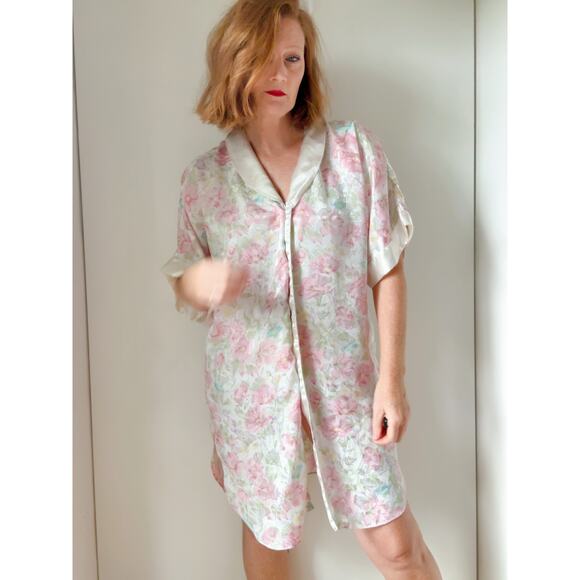 Vintage 80s floral Print Satin Nightgown Pastels size Medium Pink white - Picture 7 of 7